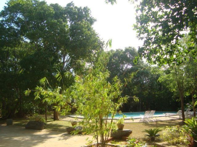 Jays Holiday Resort Habarana Ngoại thất bức ảnh